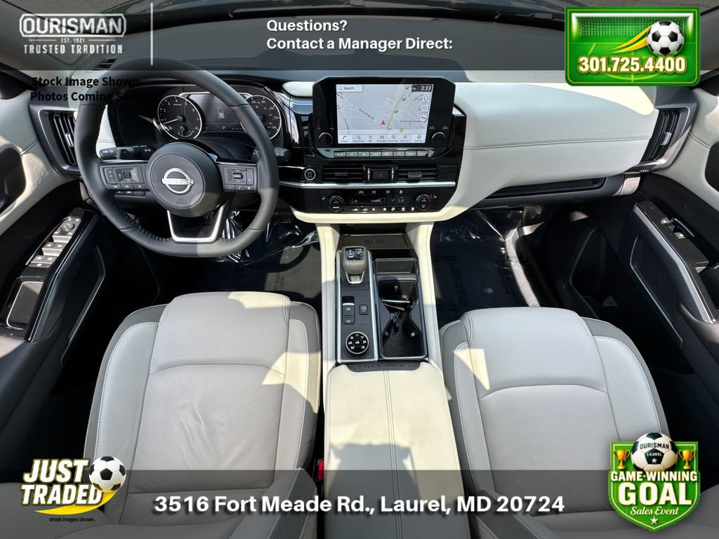 Used 2024 Nissan Pathfinder SL w/ SL Premium Package AWD/4WD image 16