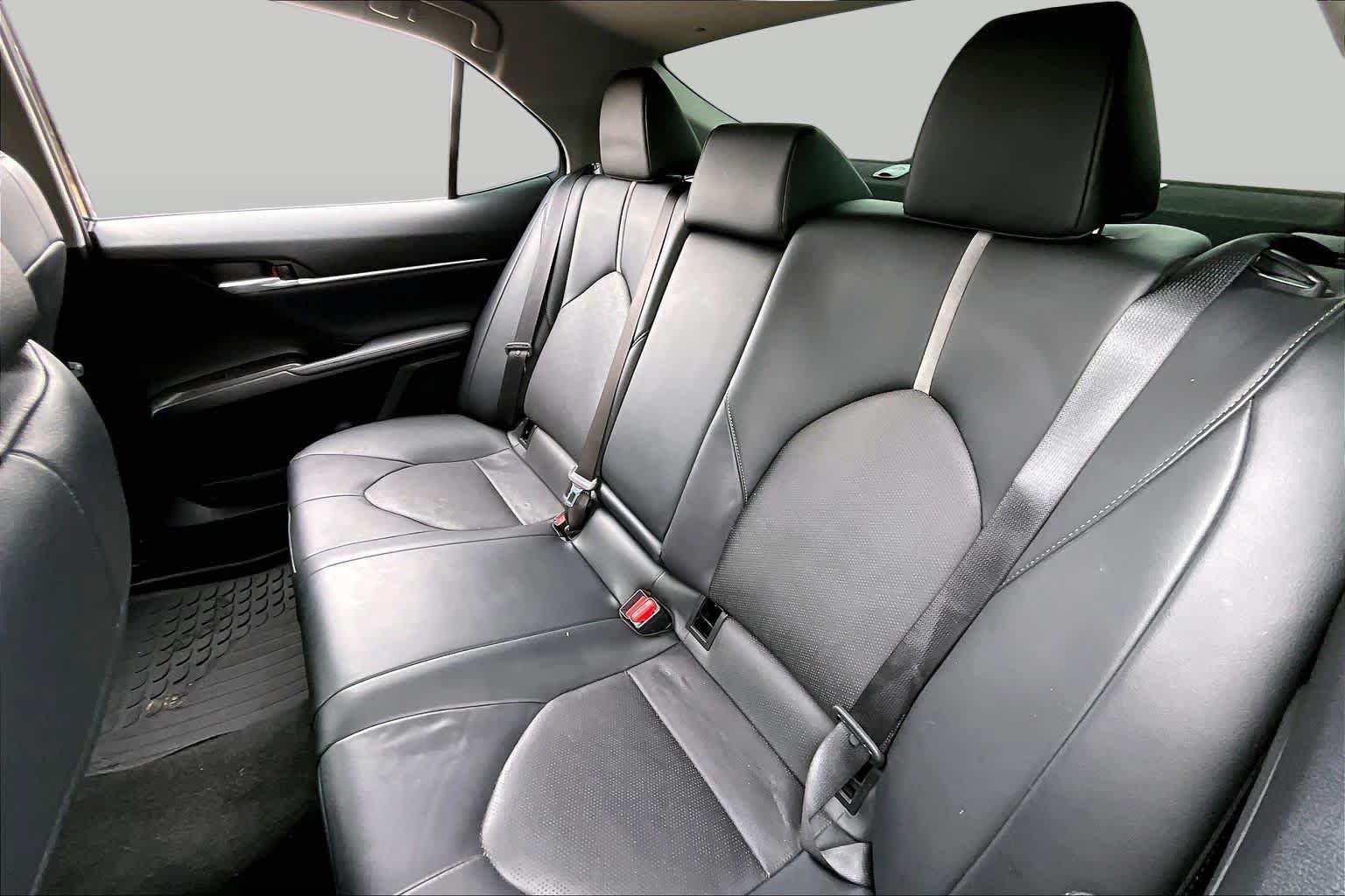 Used 2022 Toyota Camry XSE FWD image 20