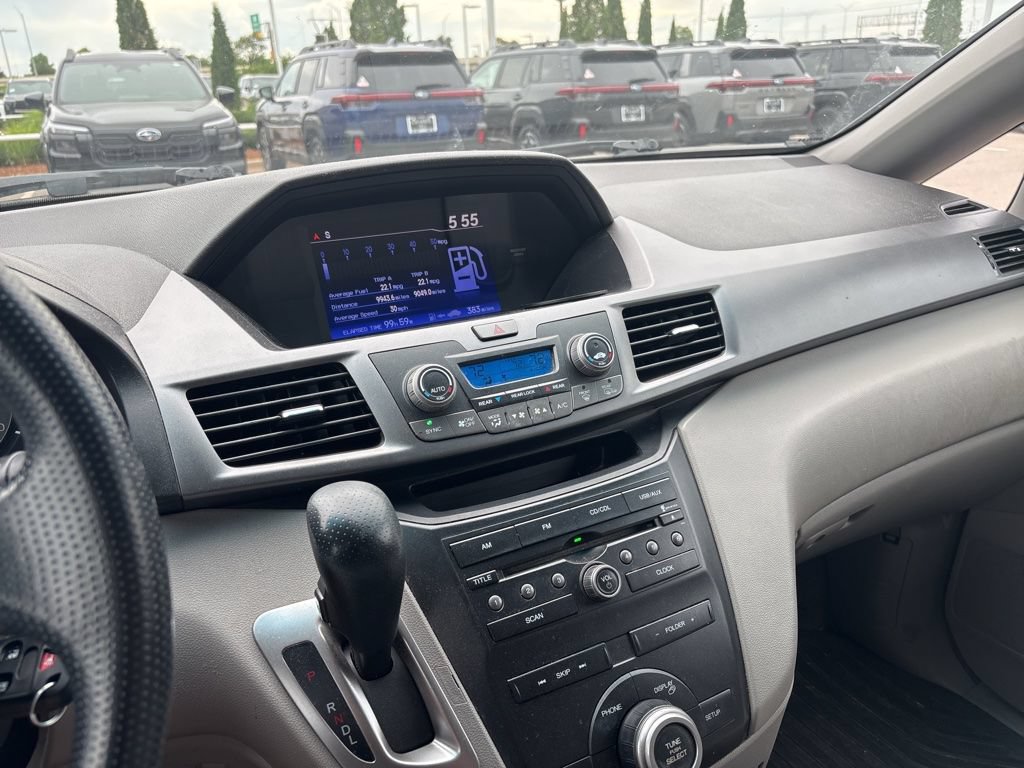 Used 2012 Honda Odyssey EX image 3