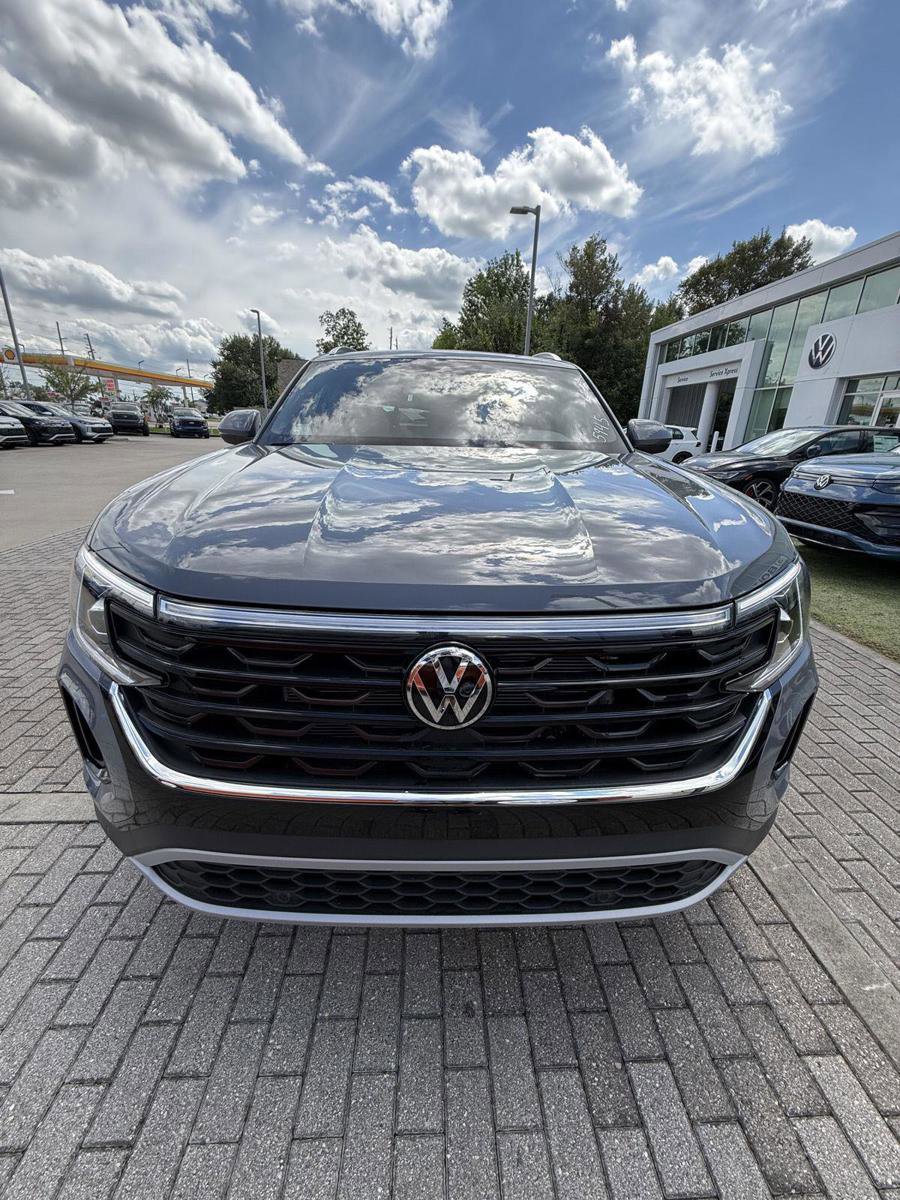 New 2026 Volkswagen Atlas Cross Sport SE image 5