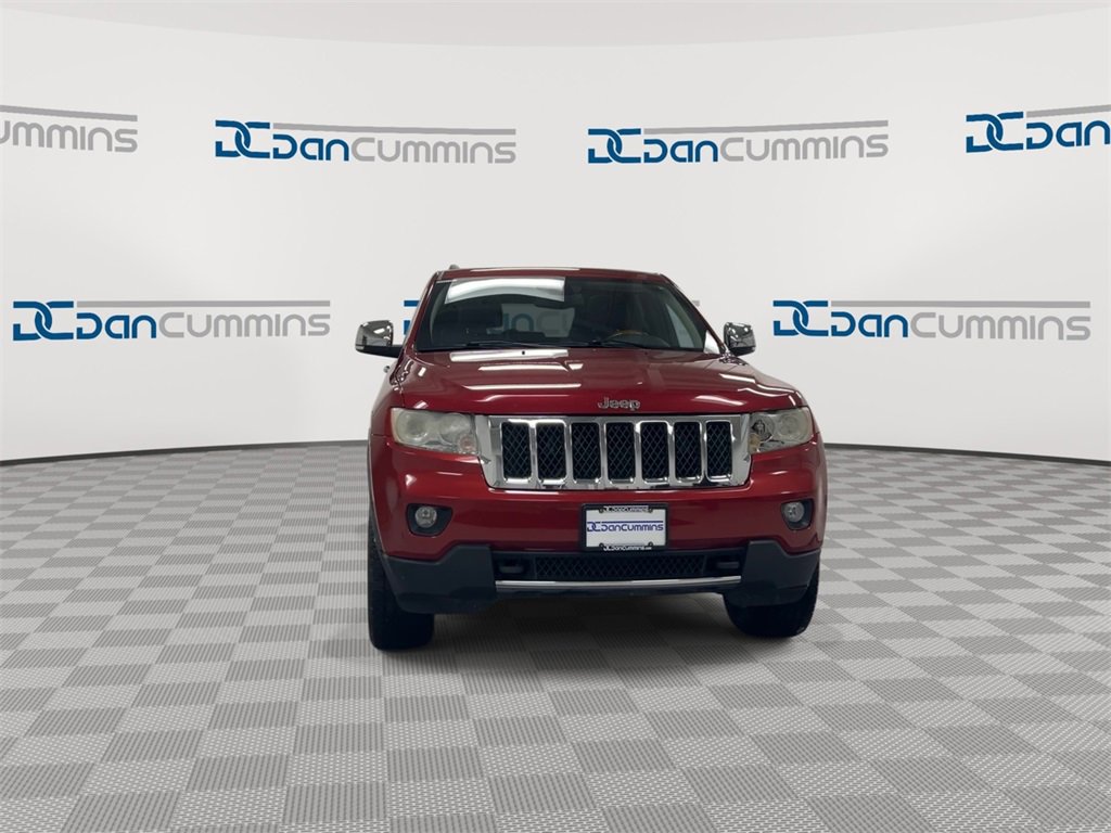 Used 2011 Jeep Grand Cherokee Overland image 3