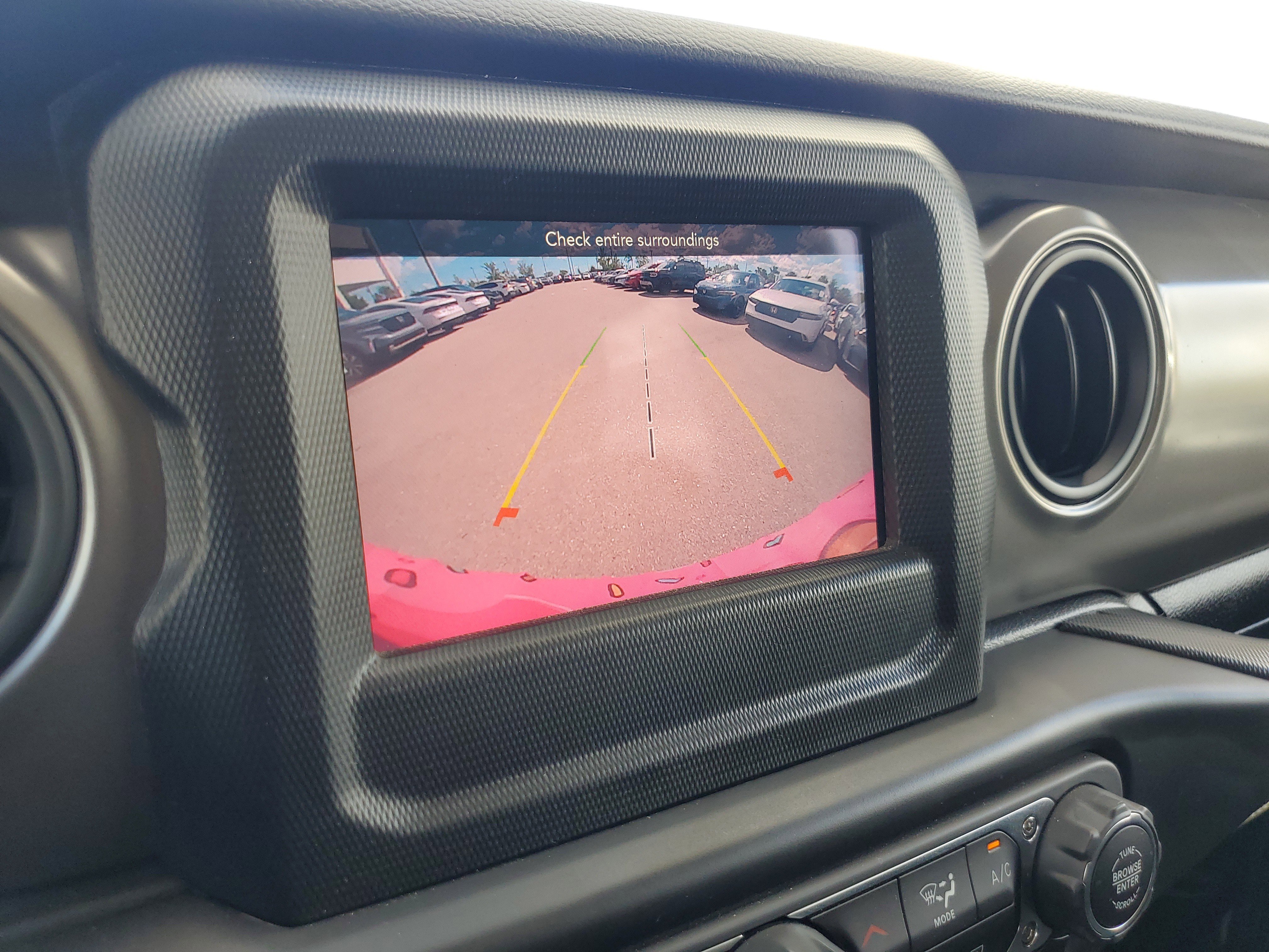 Used 2022 Jeep Wrangler Sport S image 23