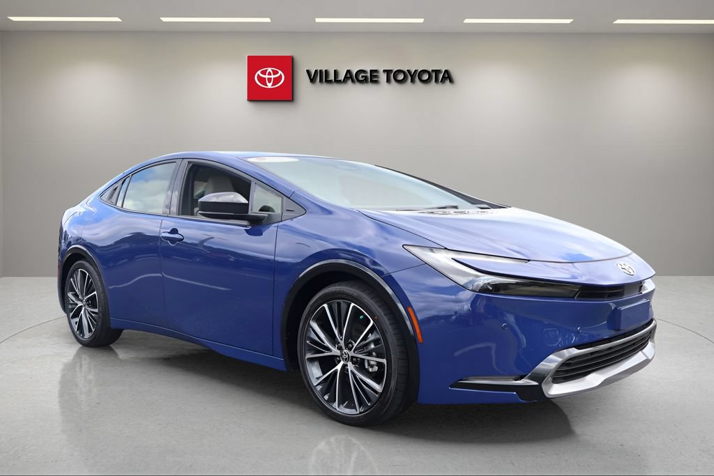 Certified 2026 Toyota Prius XLE FWD image 7