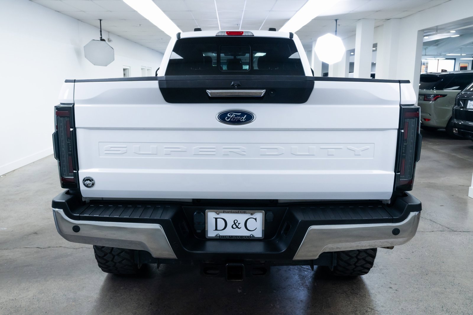 Used 2021 Ford F350 Lariat image 5