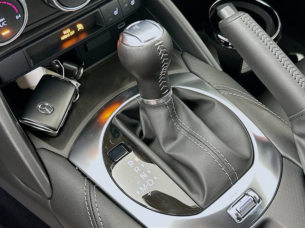 New 2026 MAZDA MX-5 Miata Grand Touring w/ Appearance Package RWD image 22