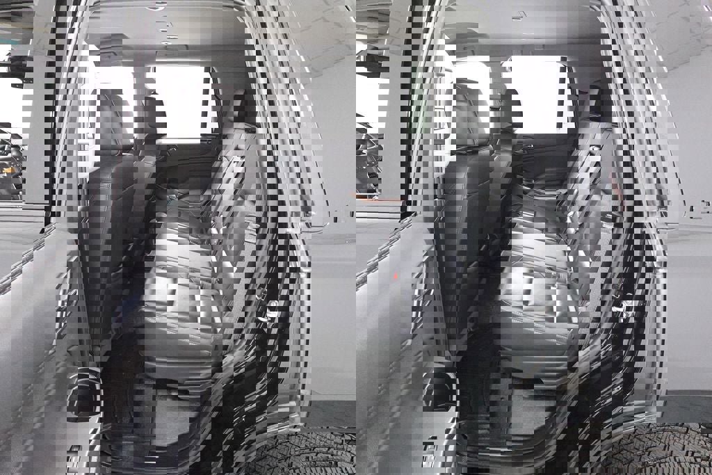 Used 2020 Chevrolet Tahoe LT image 22