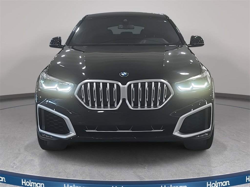 Used 2021 BMW X6 sDrive40i w/ Convenience Package image 3