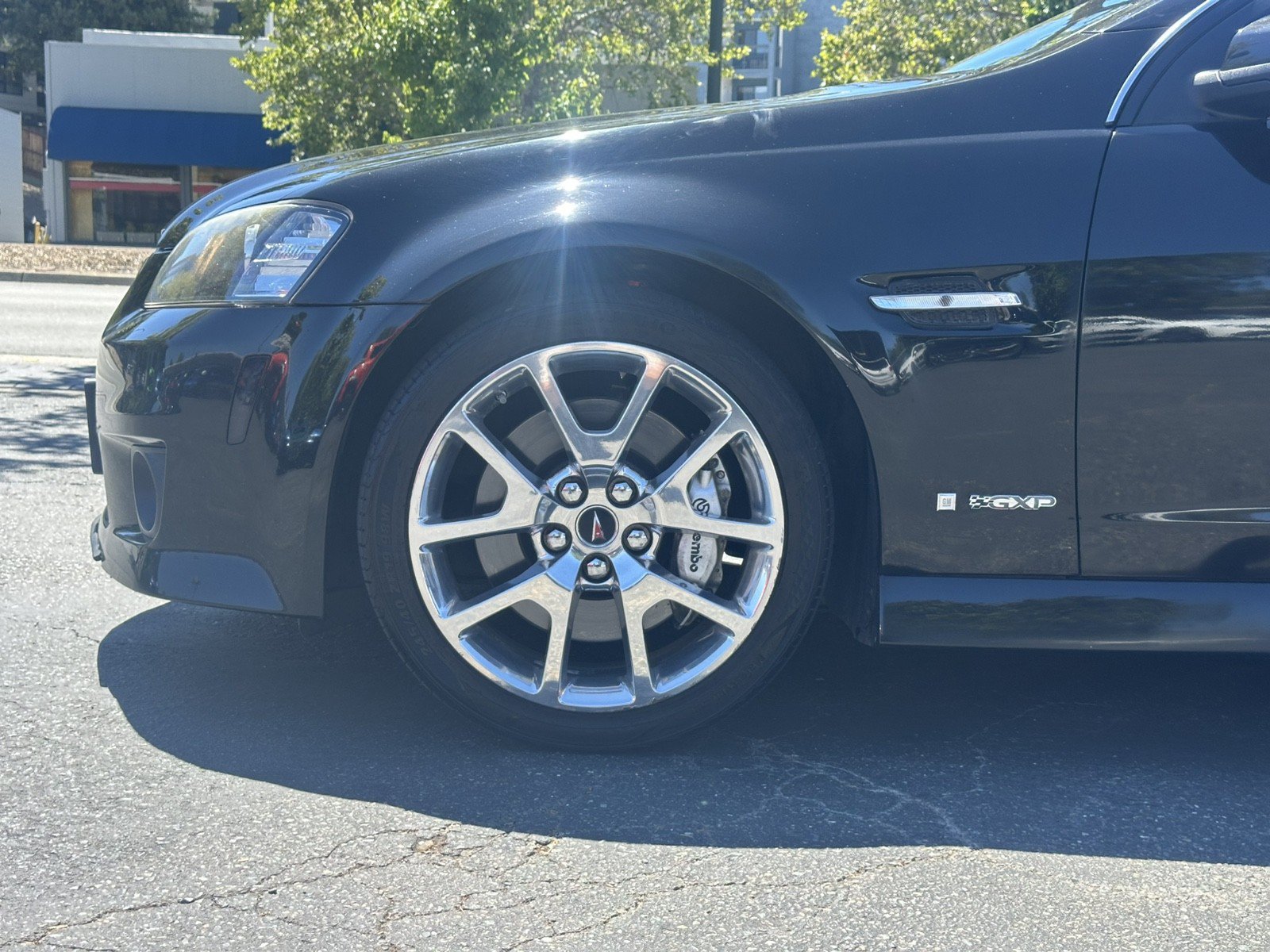 Used 2009 Pontiac G8 GXP RWD image 13