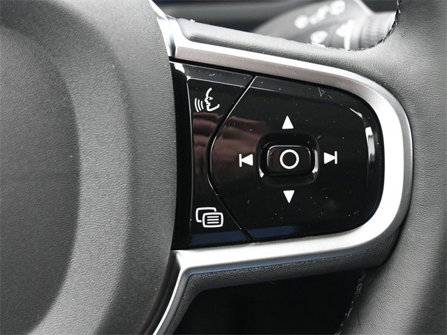 New 2026 Volvo XC90 B6 Plus w/ Protection Package Premier image 22