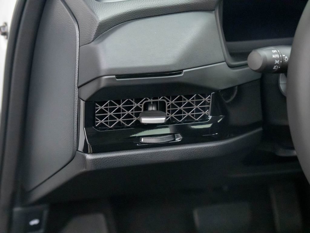 Certified 2025 Honda Accord EX-L image 18