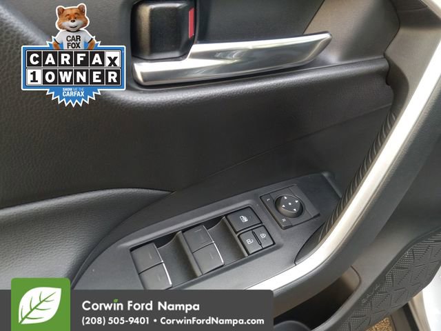 Used 2022 Toyota RAV4 XLE image 11