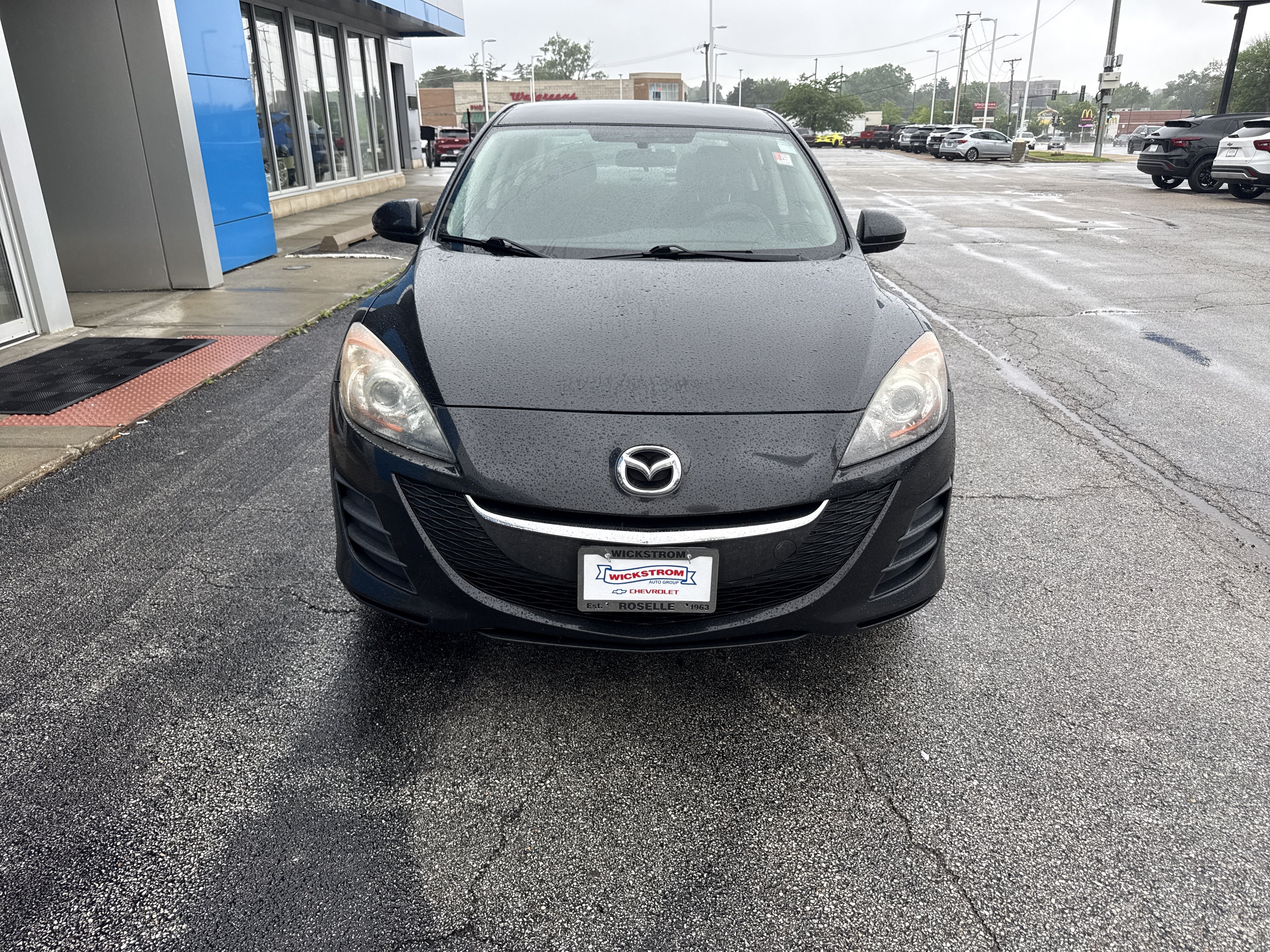 Used 2010 MAZDA MAZDA3 i Touring FWD image 3