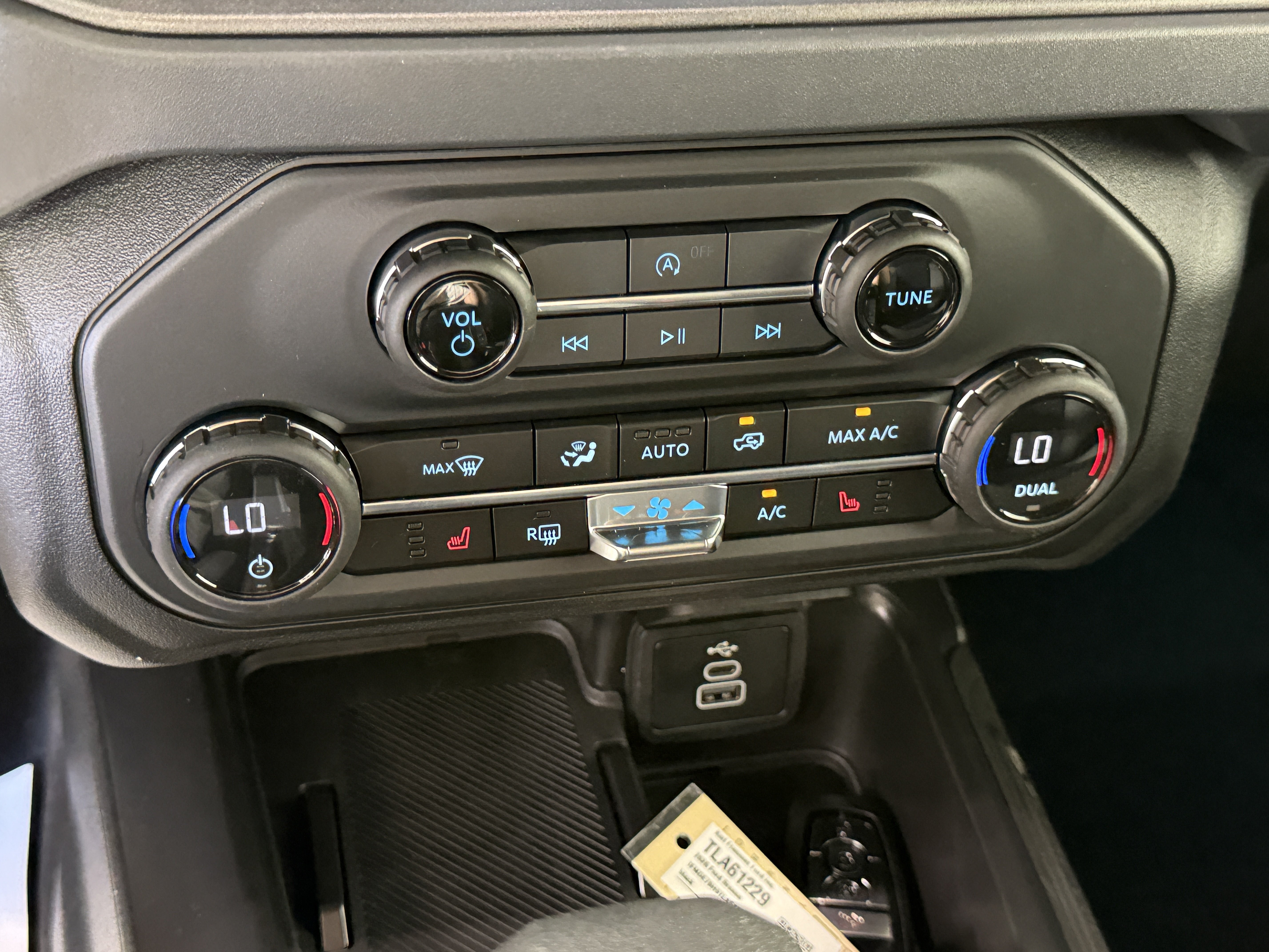 New 2026 Ford Bronco Big Bend AWD/4WD image 22