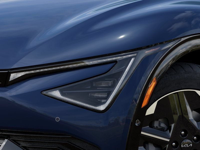 New 2026 Kia EV6 Wind RWD image 10