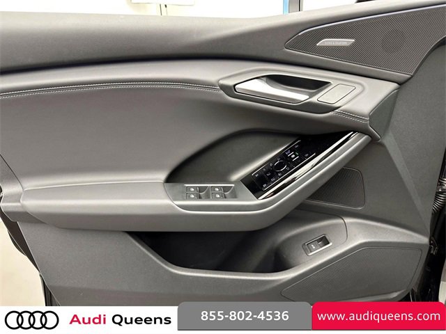 Used 2025 Audi Q6 e-tron Premium Plus image 16
