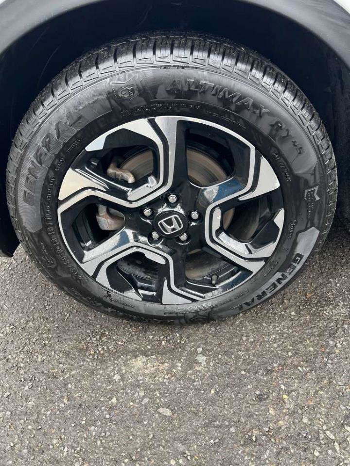 Used 2019 Honda CR-V Touring image 16