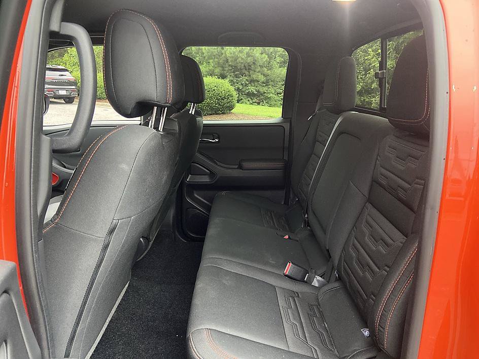 Certified 2025 Nissan Frontier PRO-4X w/ Interior Protection Package AWD/4WD image 12