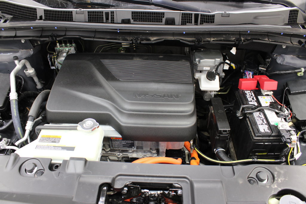Used 2025 Nissan Leaf S FWD image 29