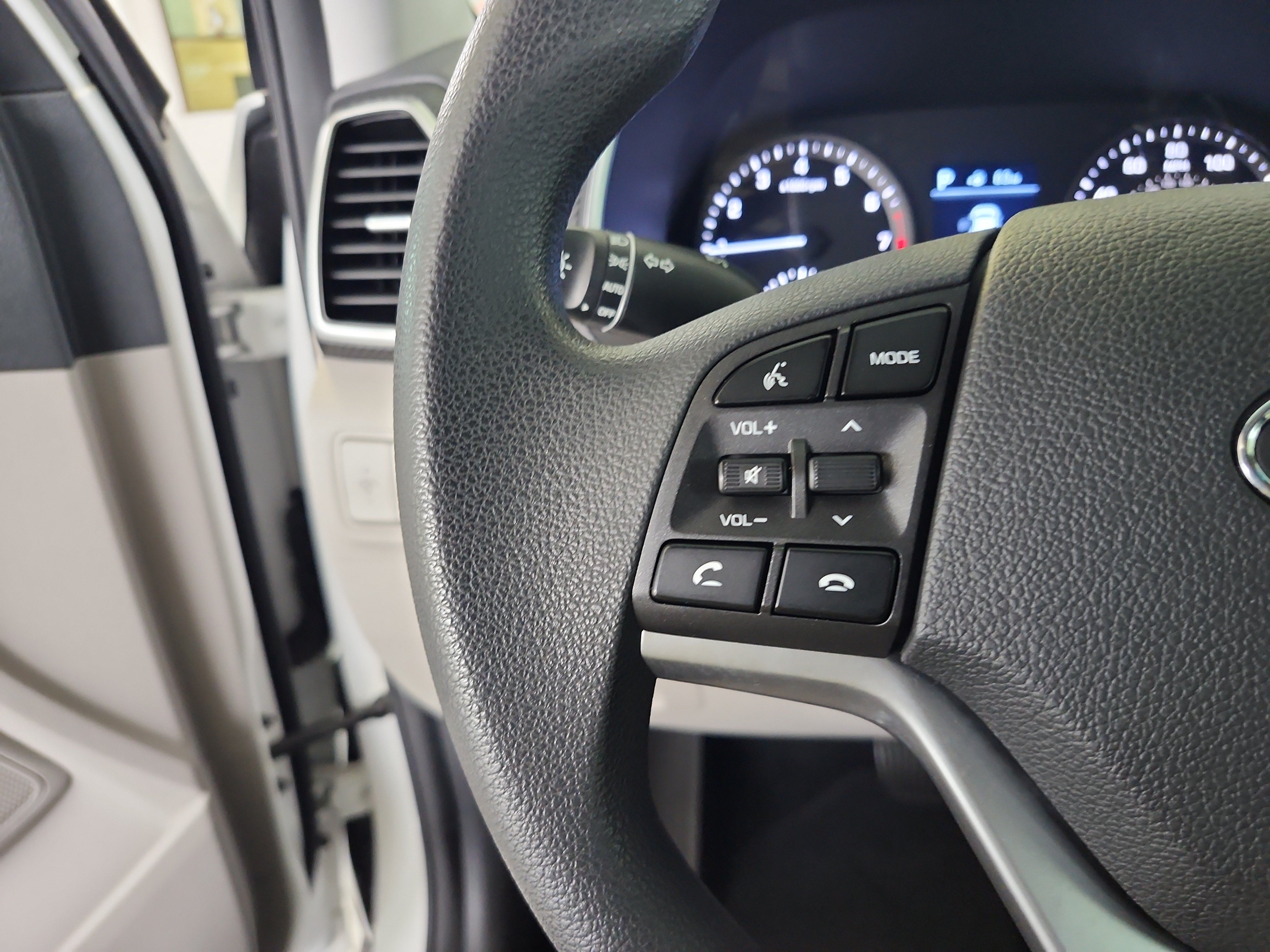 Used 2021 Hyundai Tucson SE w/ Cargo Package FWD image 14