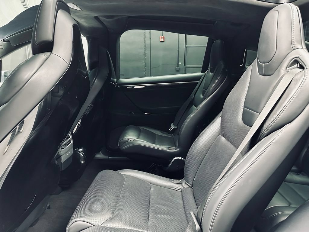 Used 2016 Tesla Model X 90D AWD/4WD image 24