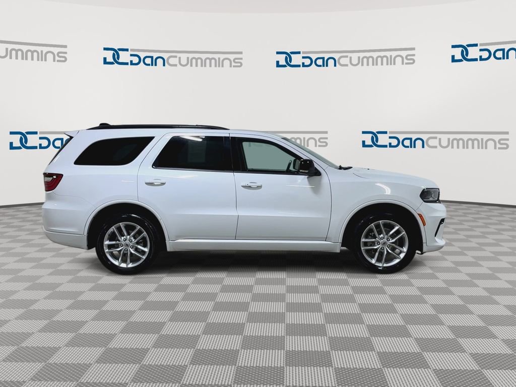 Used 2024 Dodge Durango GT image 2