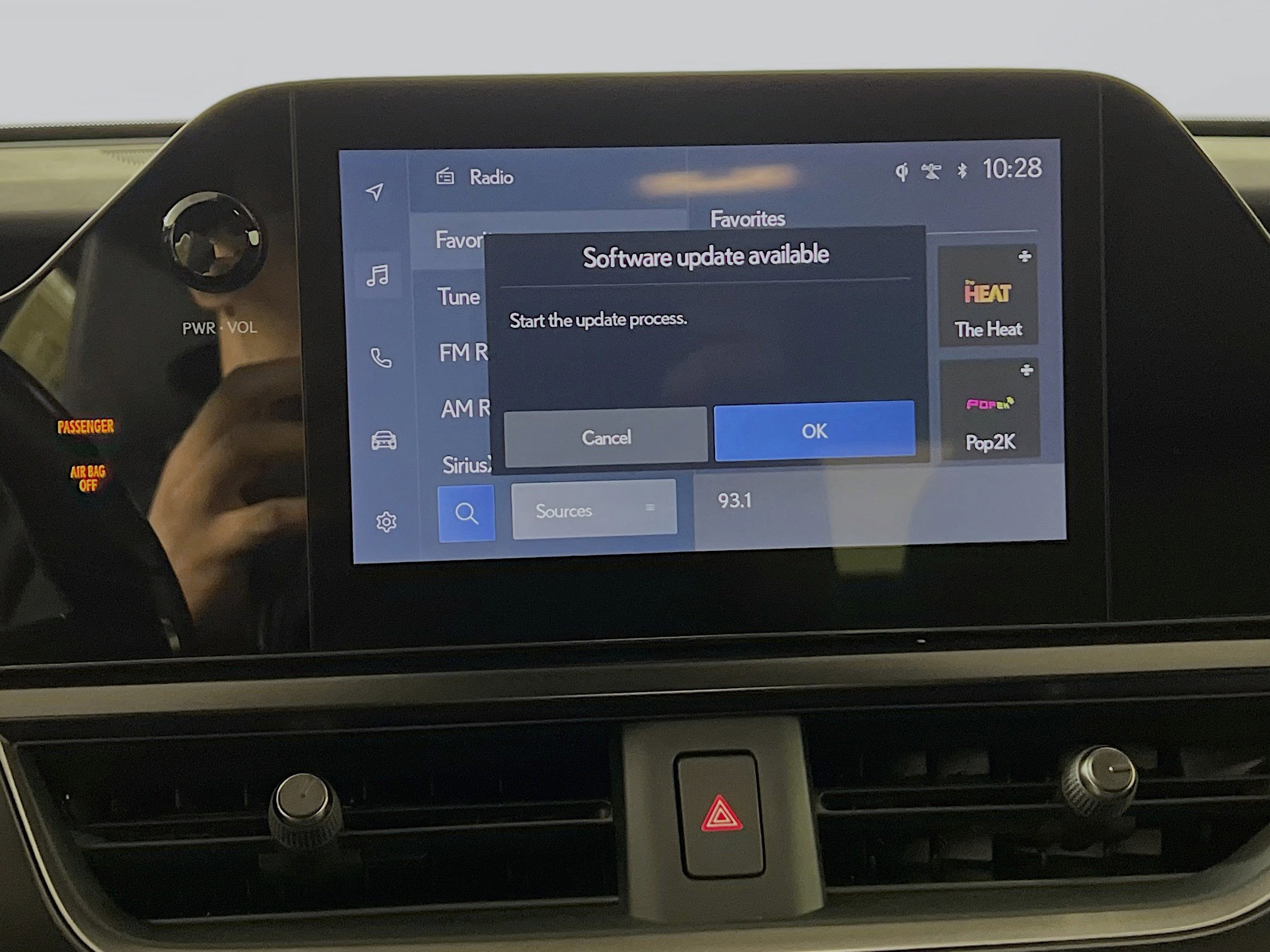 Used 2024 Lexus UX 250h 250h Premium image 27