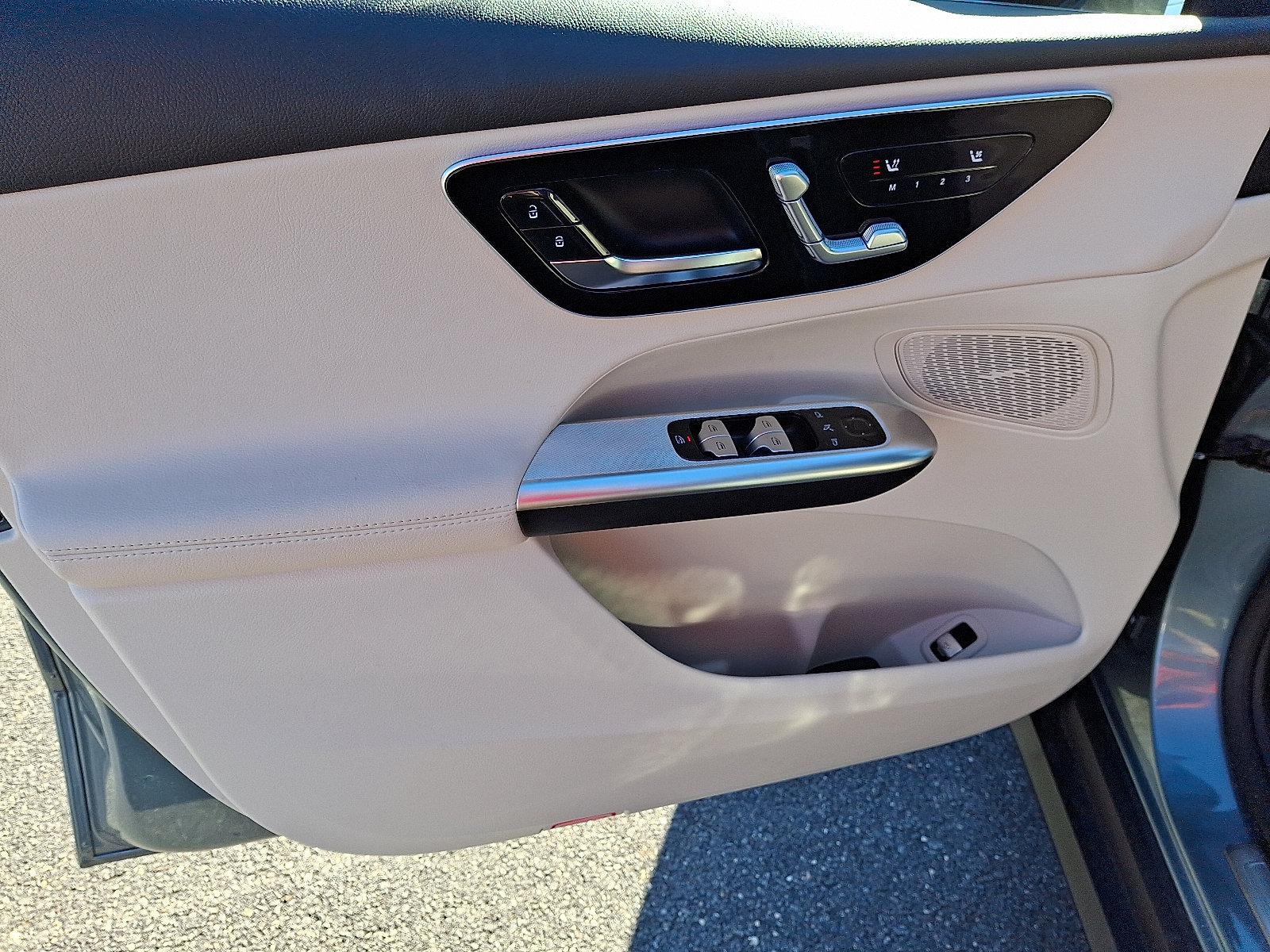 Certified 2026 Mercedes-Benz GLC 300 4MATIC image 12