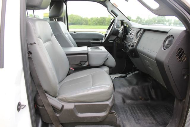 Used 2011 Ford F350 XL w/ PWR Equipment Group image 20