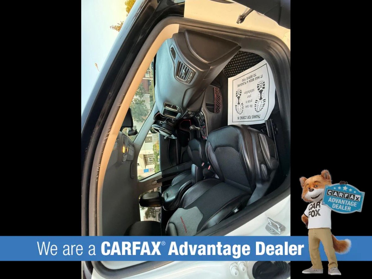 Used 2020 Jeep Compass Trailhawk AWD/4WD image 41