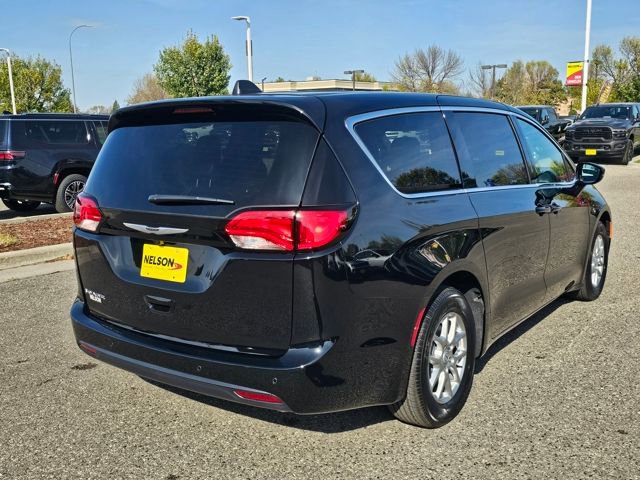 New 2026 Chrysler Voyager LX FWD image 7