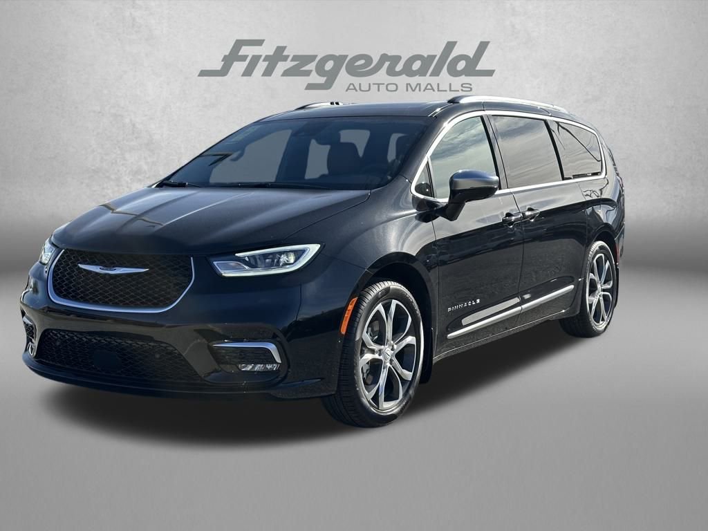 New 2026 Chrysler Pacifica Pinnacle video 2