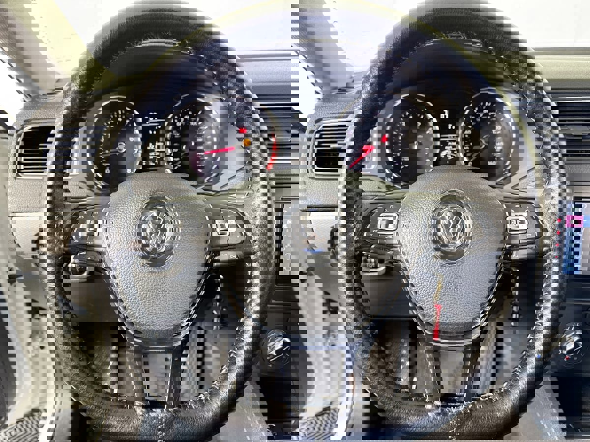 Used 2018 Volkswagen Jetta Wolfsburg Edition image 12