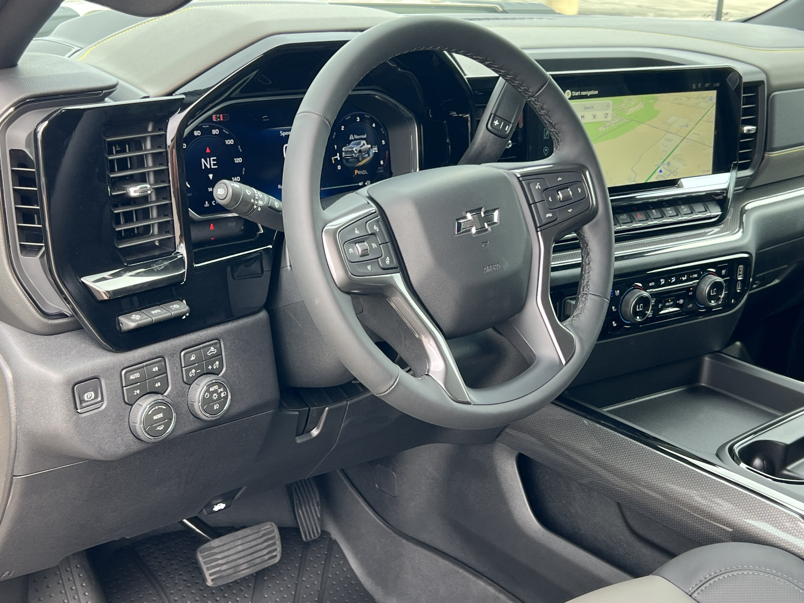 New 2026 Chevrolet Silverado 2500 ZR2 w/ LPO, Dark Essentials Package AWD/4WD image 19