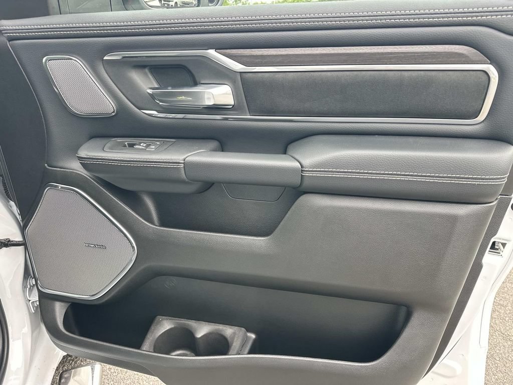 New 2026 RAM 1500 Laramie w/ Advanced Safety Group II AWD/4WD image 12