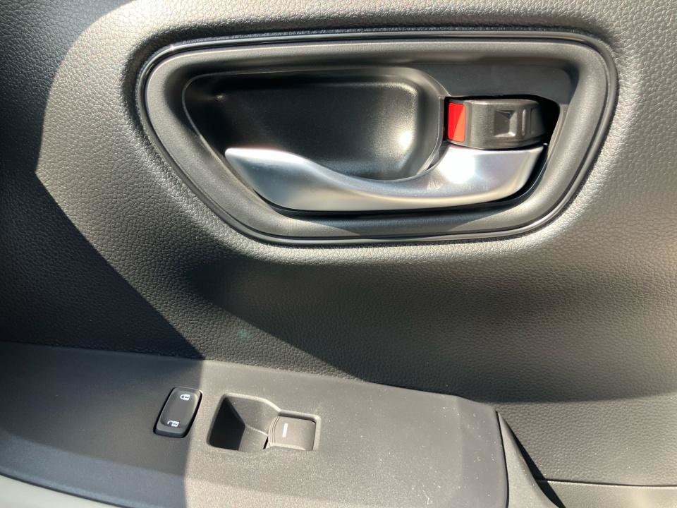 New 2027 Honda HR-V LX image 31