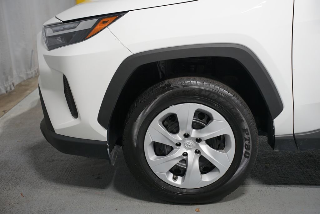 Certified 2024 Toyota RAV4 LE image 5