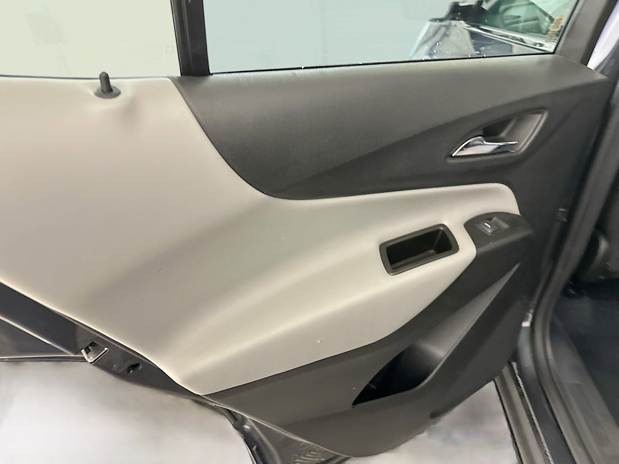 Used 2022 Chevrolet Equinox LT image 26