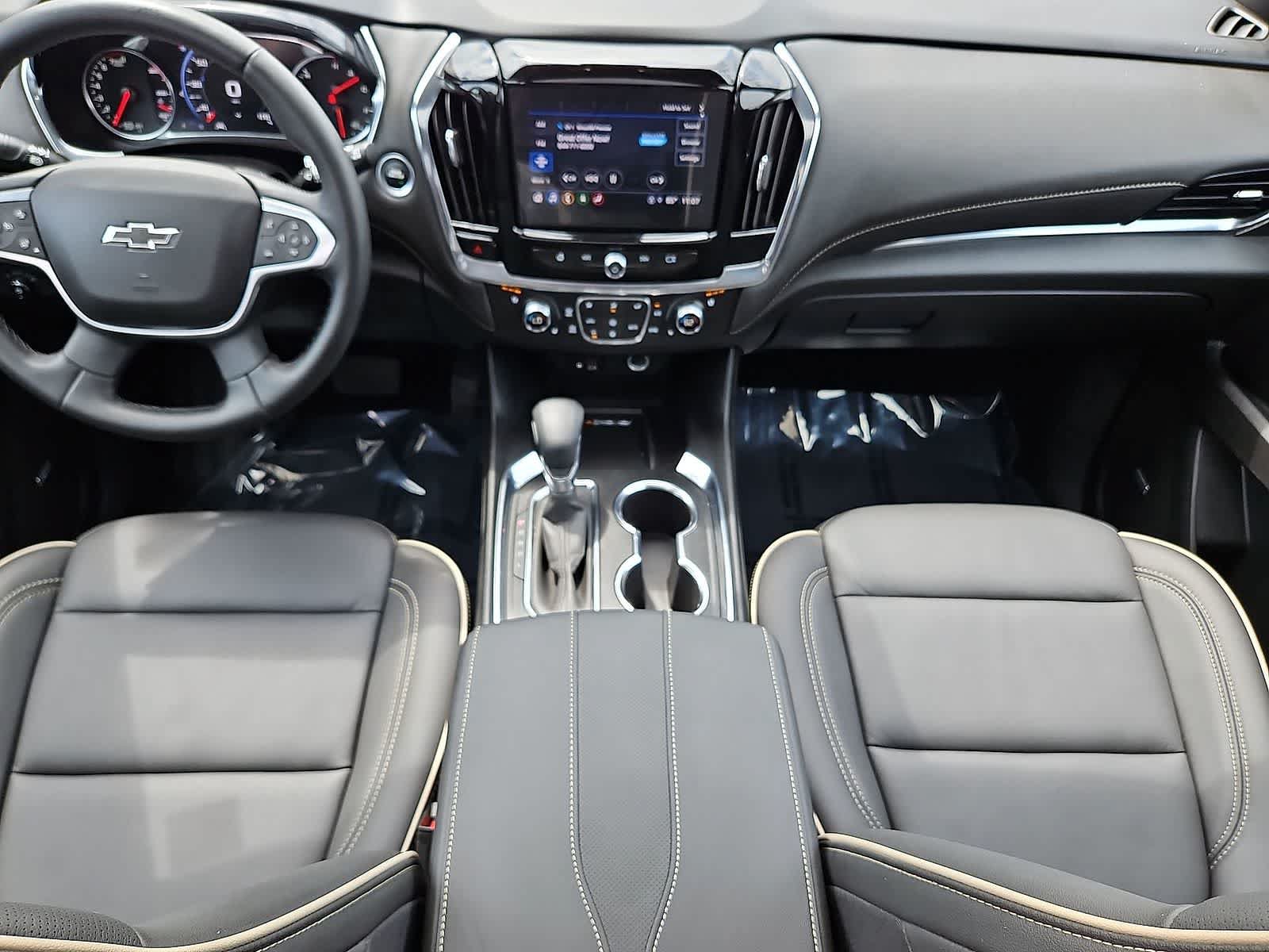 Certified 2023 Chevrolet Traverse Premier w/ Redline Edition FWD image 27