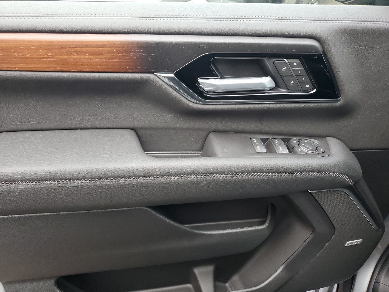 New 2026 GMC Yukon XL Denali RWD image 17