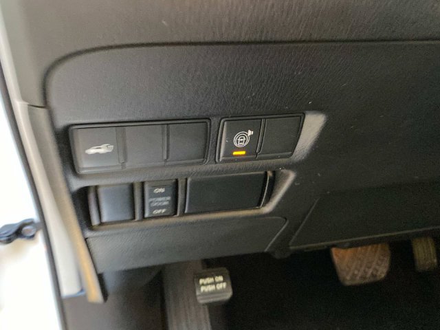 Used 2022 Nissan Armada SL AWD/4WD image 17