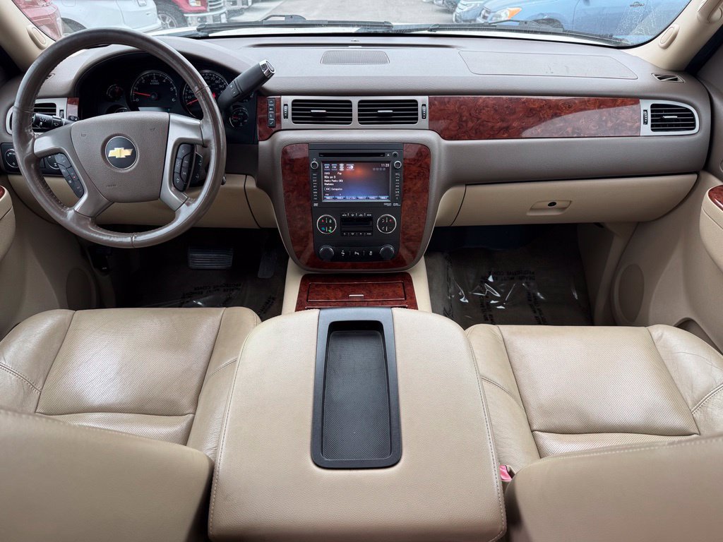 Used 2012 Chevrolet Suburban LTZ AWD/4WD image 15