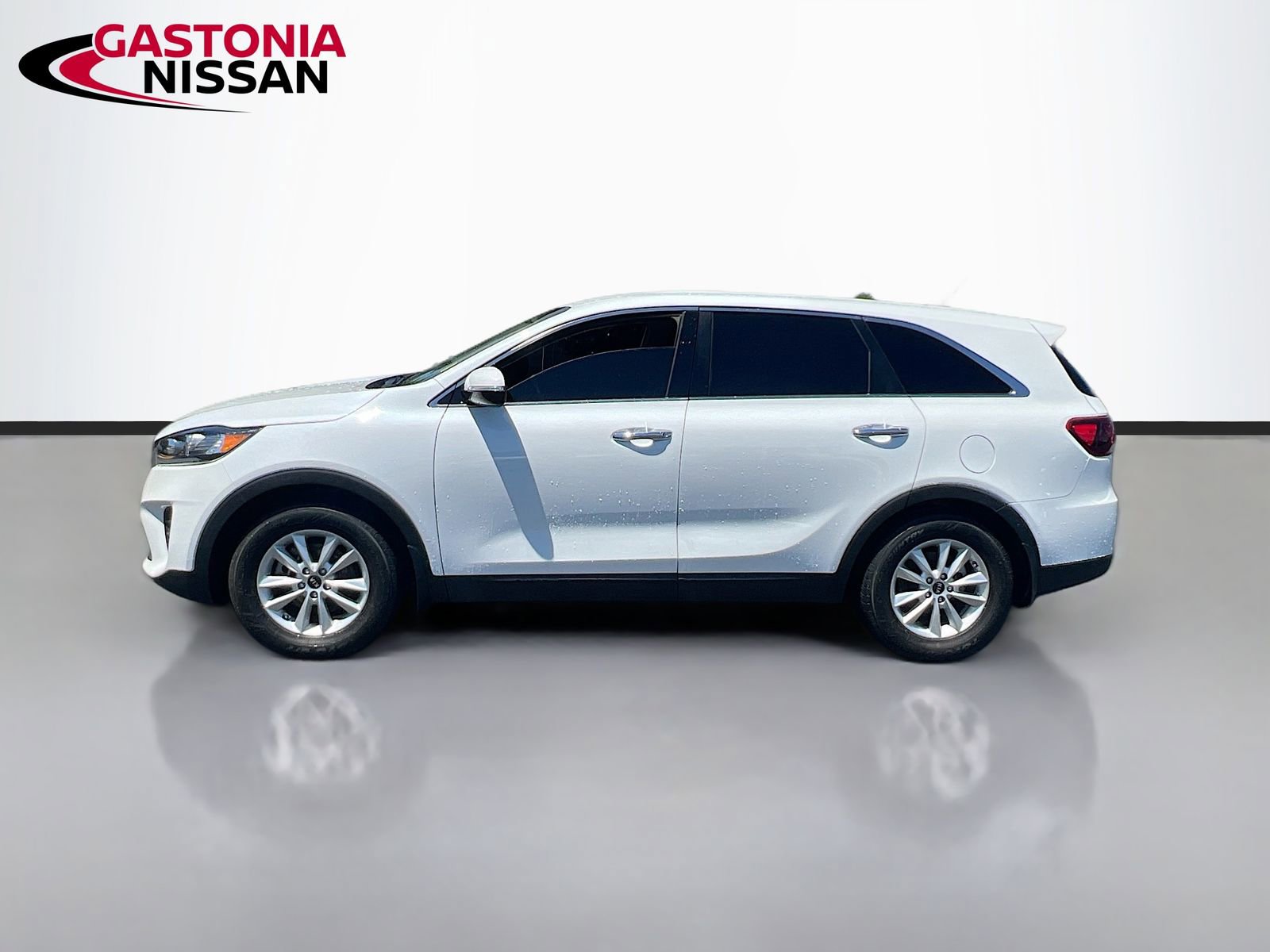 Used 2020 Kia Sorento L FWD image 5