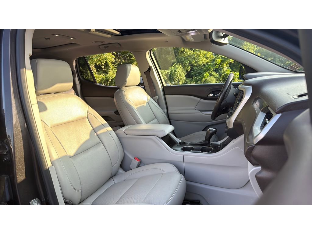 Used 2017 GMC Acadia SLT image 18