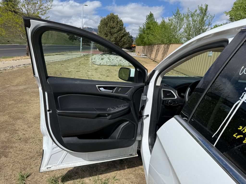 Certified 2024 Ford Edge SEL AWD/4WD image 12