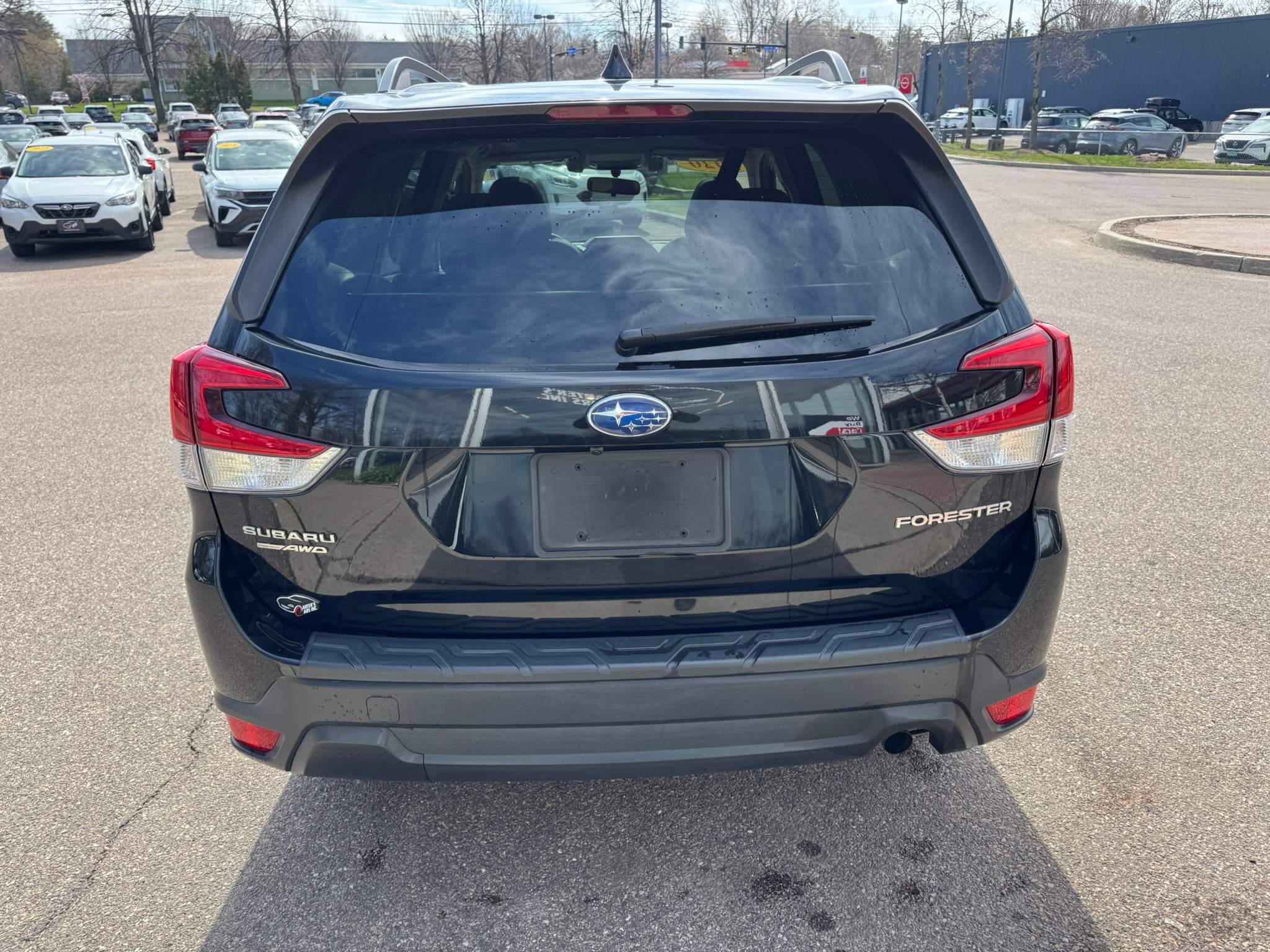 Used 2020 Subaru Forester Premium AWD/4WD image 6
