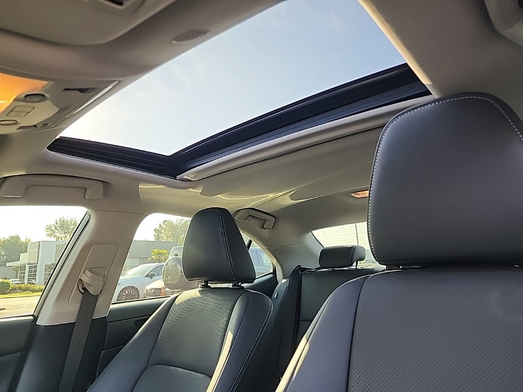 Used 2019 Lexus IS 300 AWD w/ Navigation Package image 13