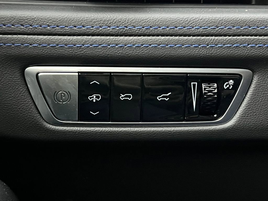 New 2025 Cadillac Escalade IQ Sport 1 AWD/4WD image 18
