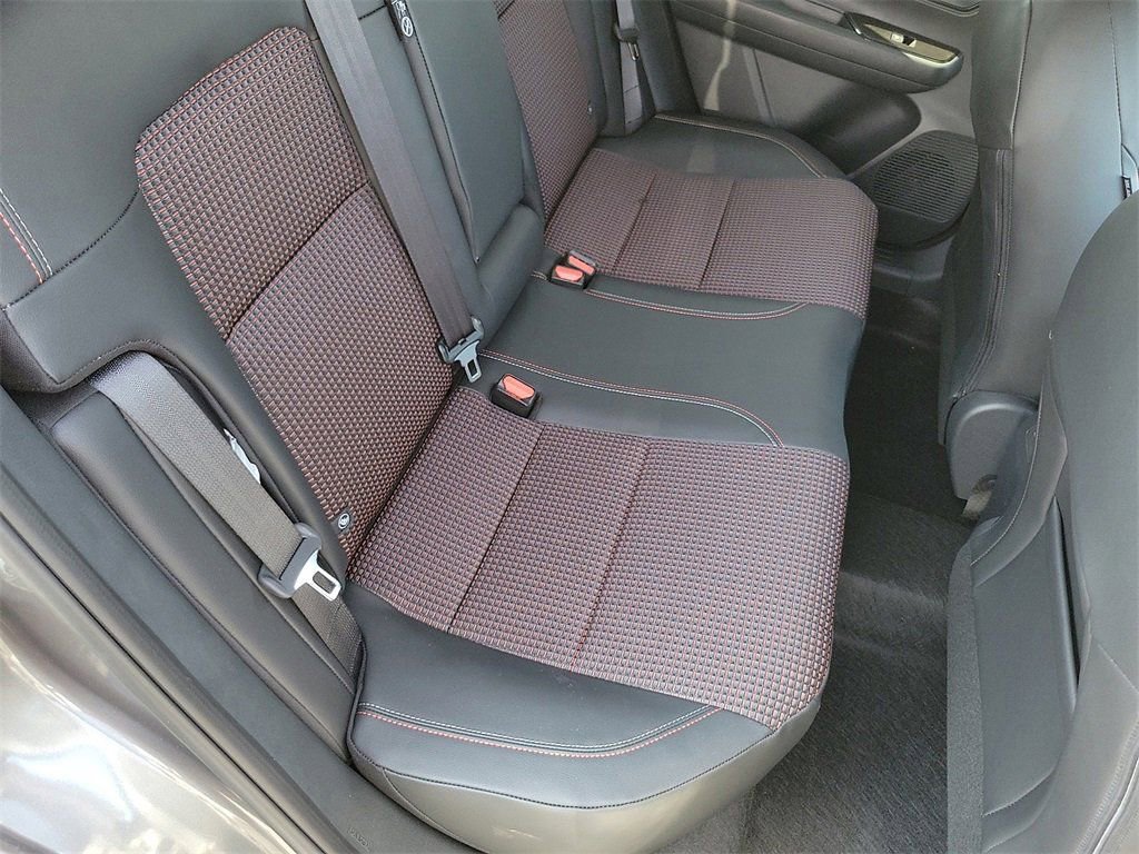 New 2026 Nissan Kicks SR w/ SR Premium Package image 15