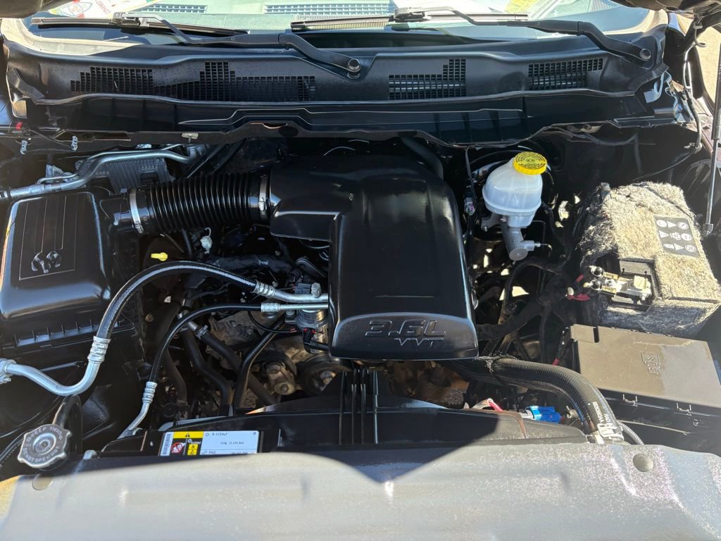 Used 2017 RAM 1500 Tradesman w/ Power & Remote Entry Group image 29