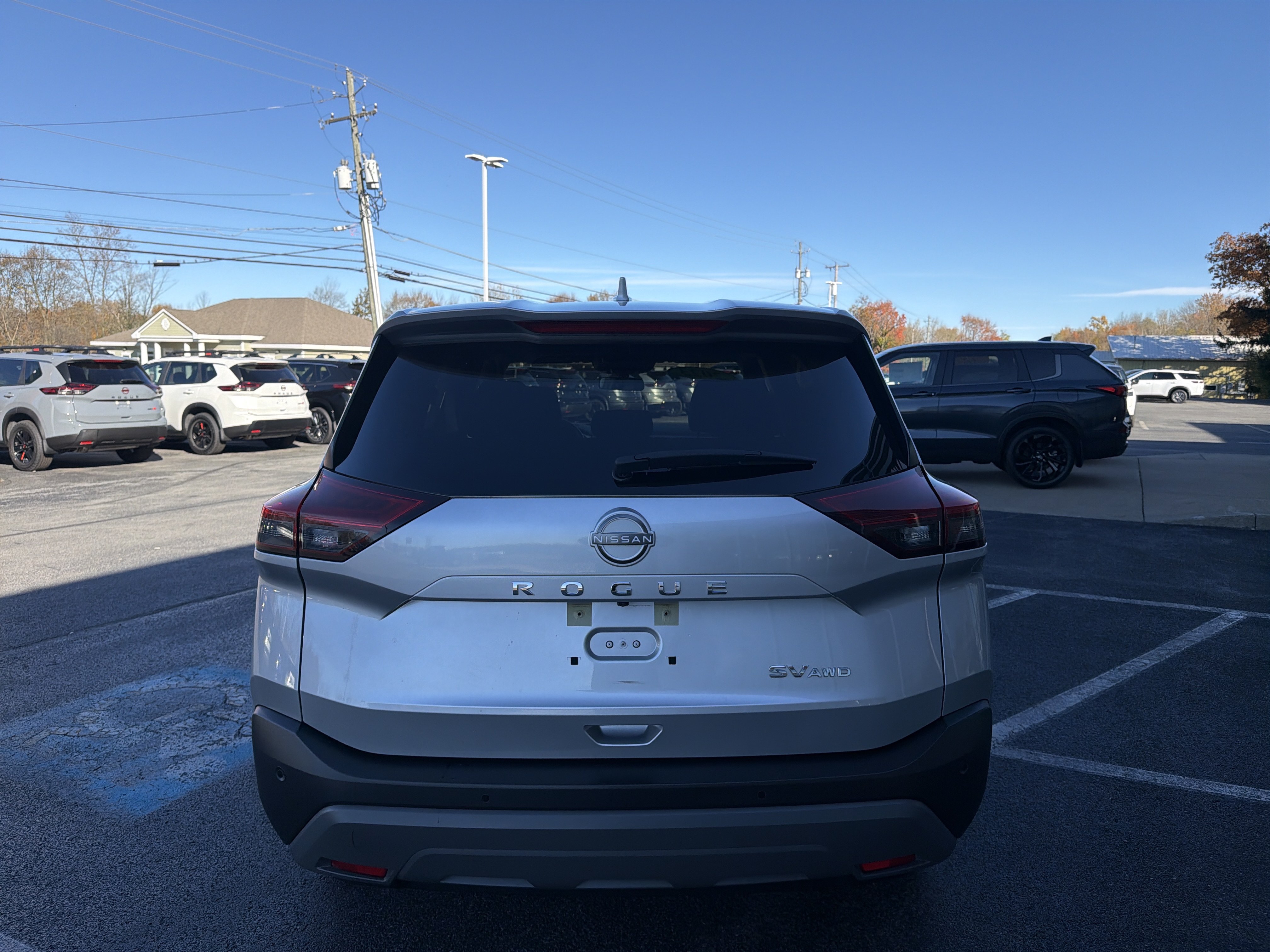 Certified 2023 Nissan Rogue SV AWD/4WD image 7